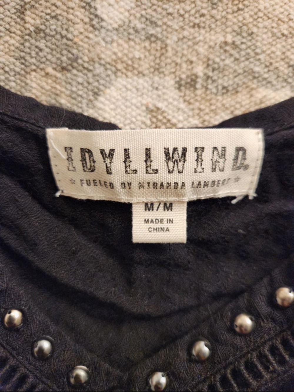 $45 IDYLLWIND WOMEN'S CLEMMONS FRINGE TANK in black M - Picture 8 of 8